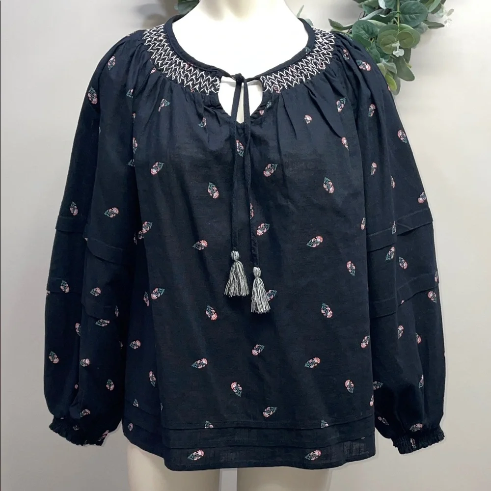 NWOT Old Navy Puff-Sleeve Floral Smocked Poet Swing Blouse Cotton Tassel Tie S
